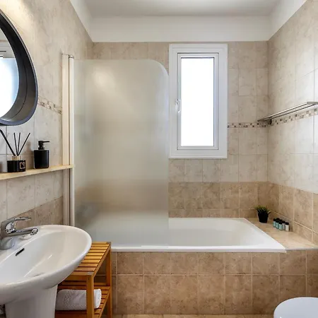 Feriehus The Second Diamond Protara - 2' Walk To *