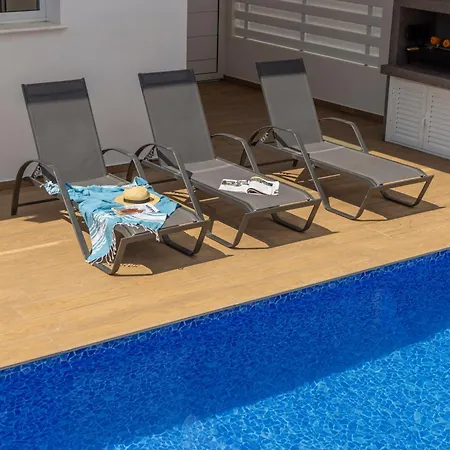 The Second Diamond Protara - 2' Walk To * Protaras