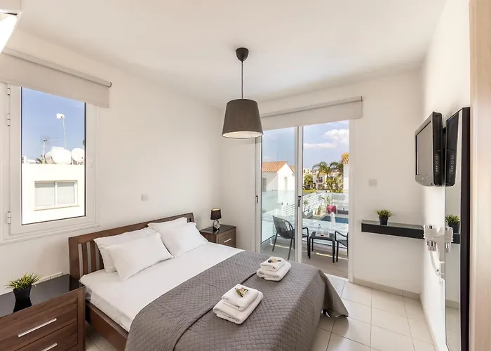 Vakantiehuis The Second Diamond Protara - 2' Walk To