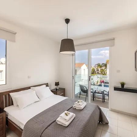 Vakantiehuis The Second Diamond Protara - 2' Walk To
