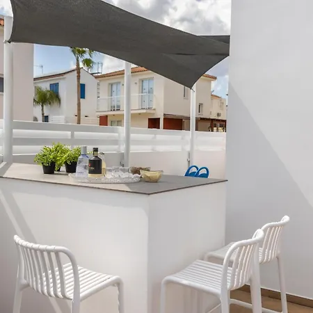 Vakantiehuis The Second Diamond Protara - 2' Walk To Protaras